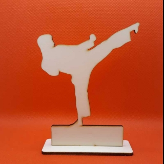 Dřevěná figurka Karate DPF004